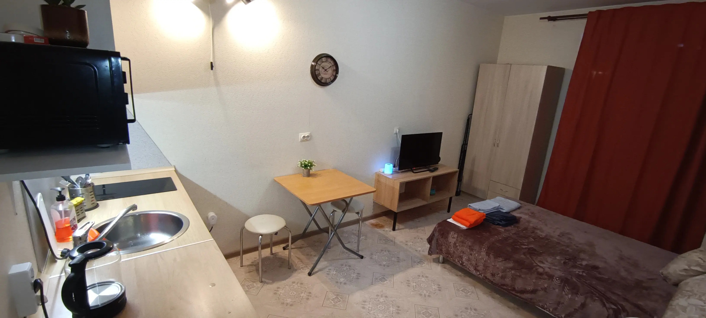 Квартира Студия на Охтинской аллее 8