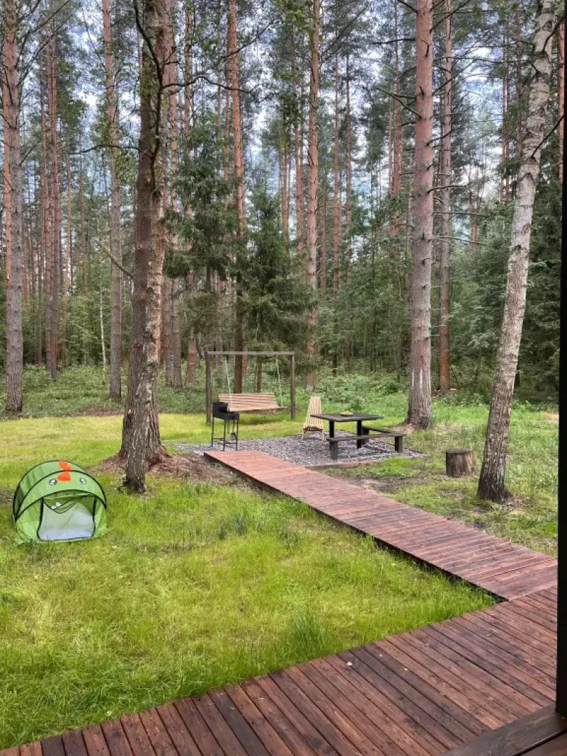 Частный Дом в Лесу с Террассой