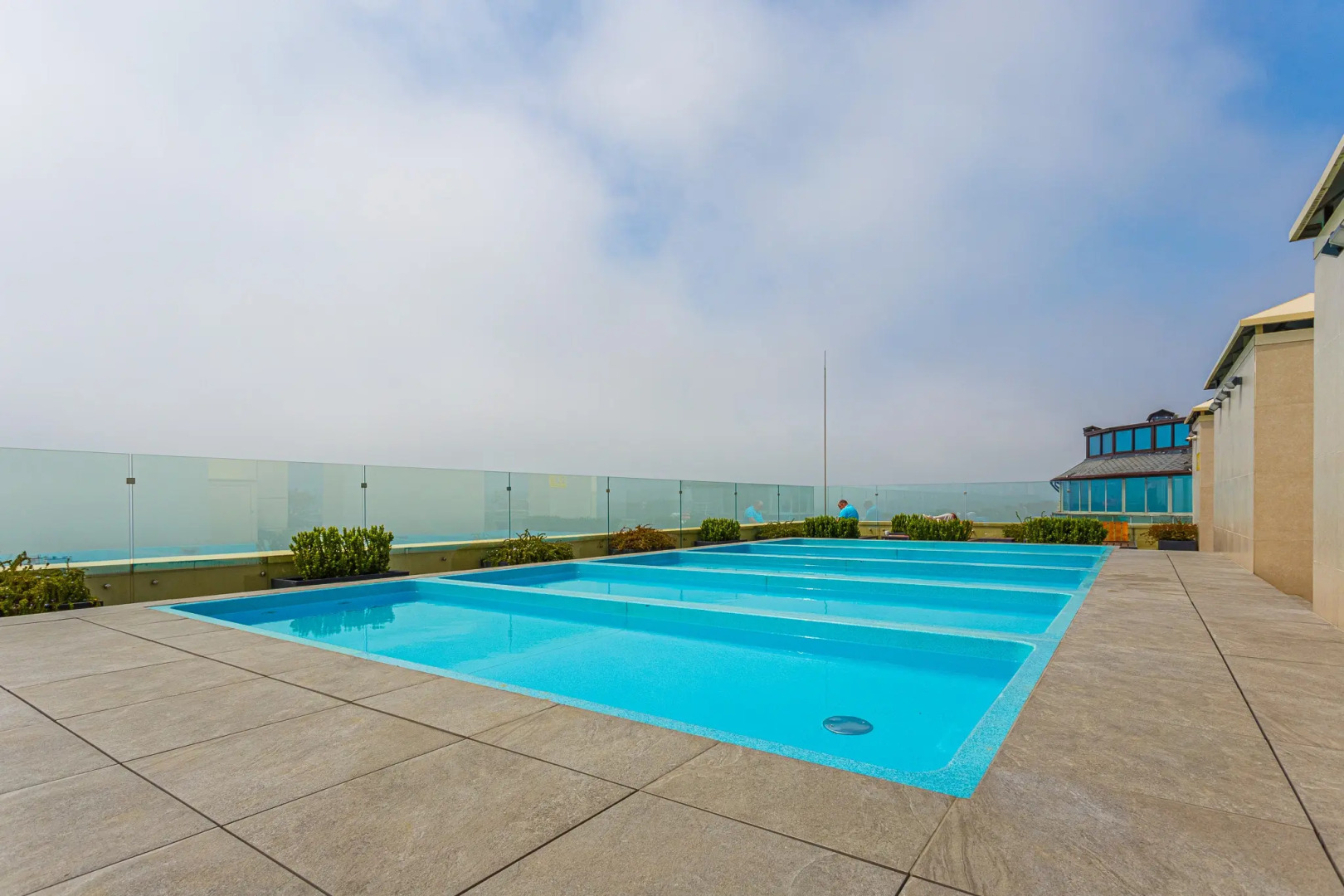 Апартаменты Метрополь Gold Lamare с Бассейном на Крыше