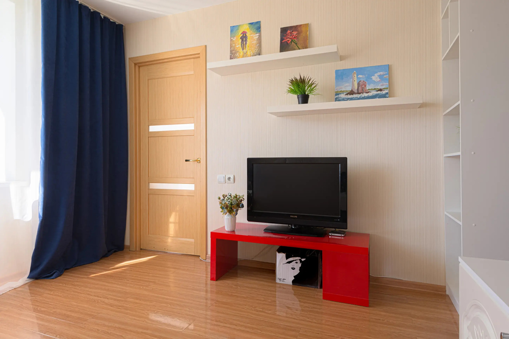 Квартира 1-к в престижном мкр. на Ильенко 14/7 от RentAp, 4 сп.места