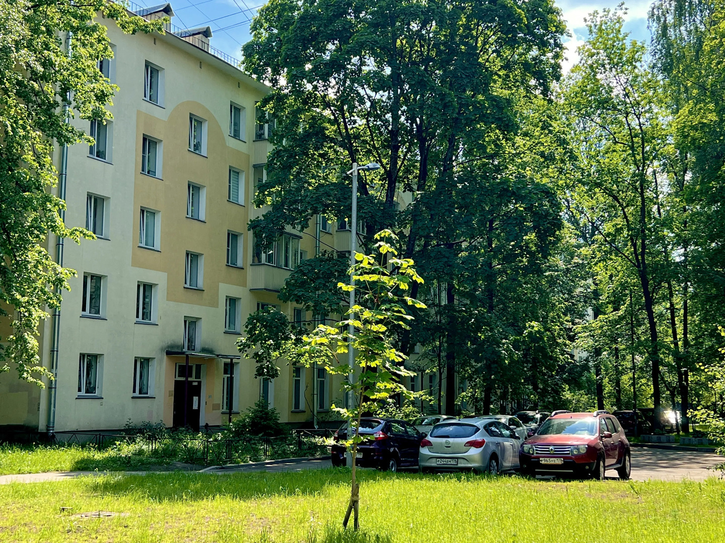 Апартаменты 1896. Большая семейная квартира для компании до 8 человек