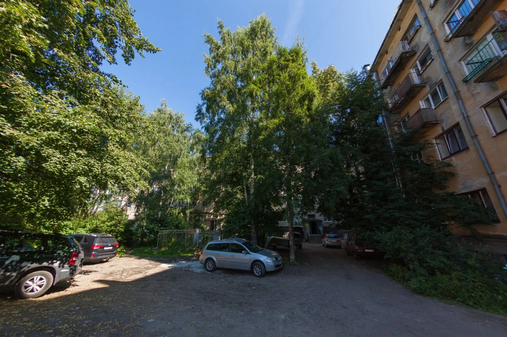 Квартира Така