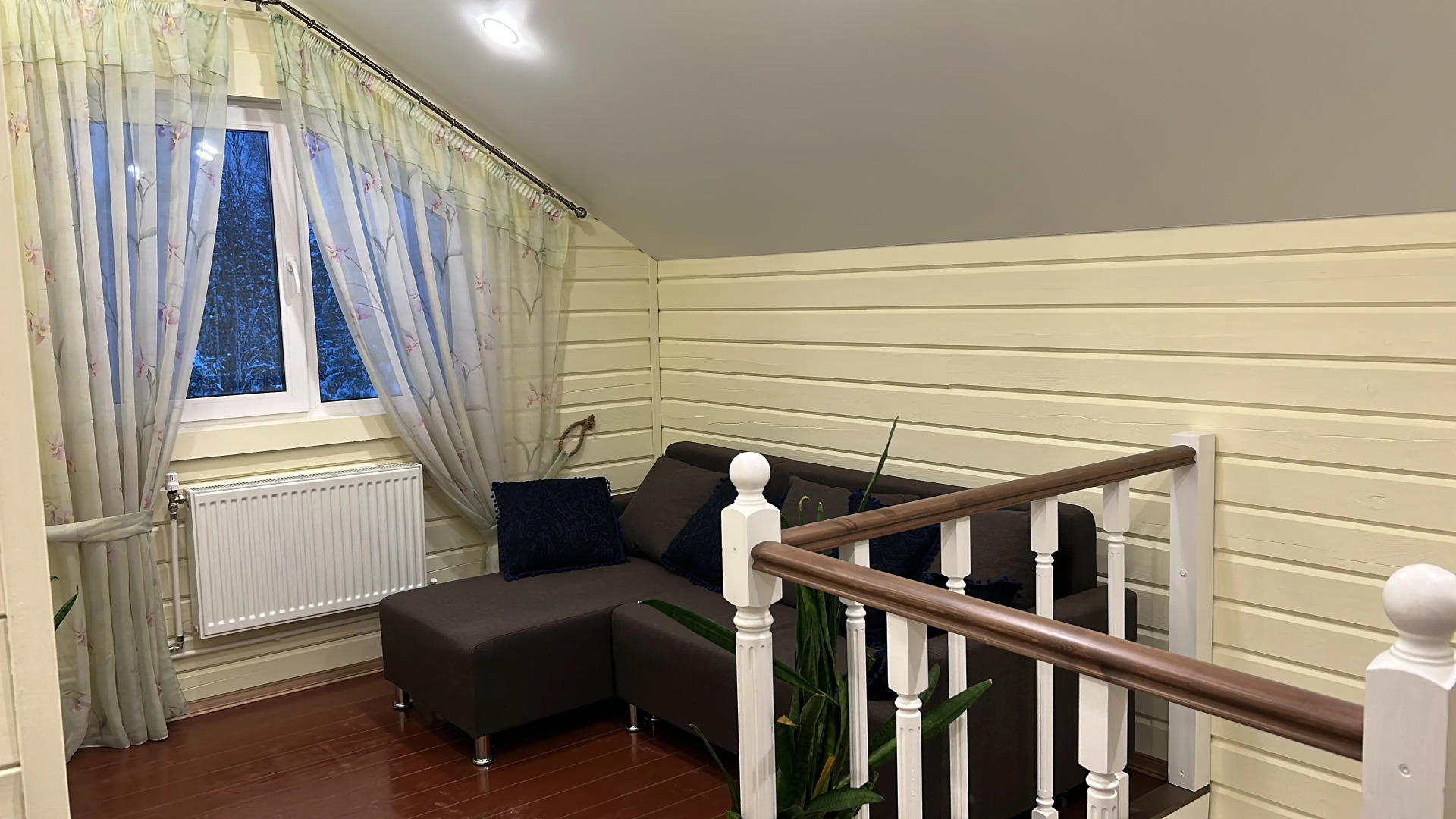 Частный дом Брусничный Коттедж с сауной