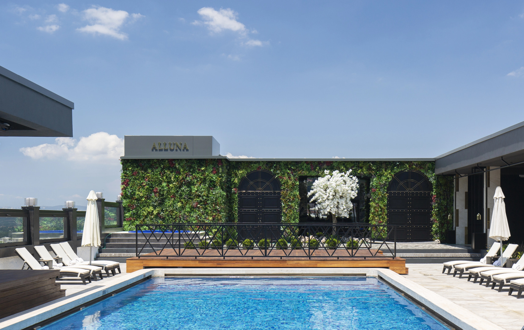 Отель Almira Thermal Spa & Convention Center