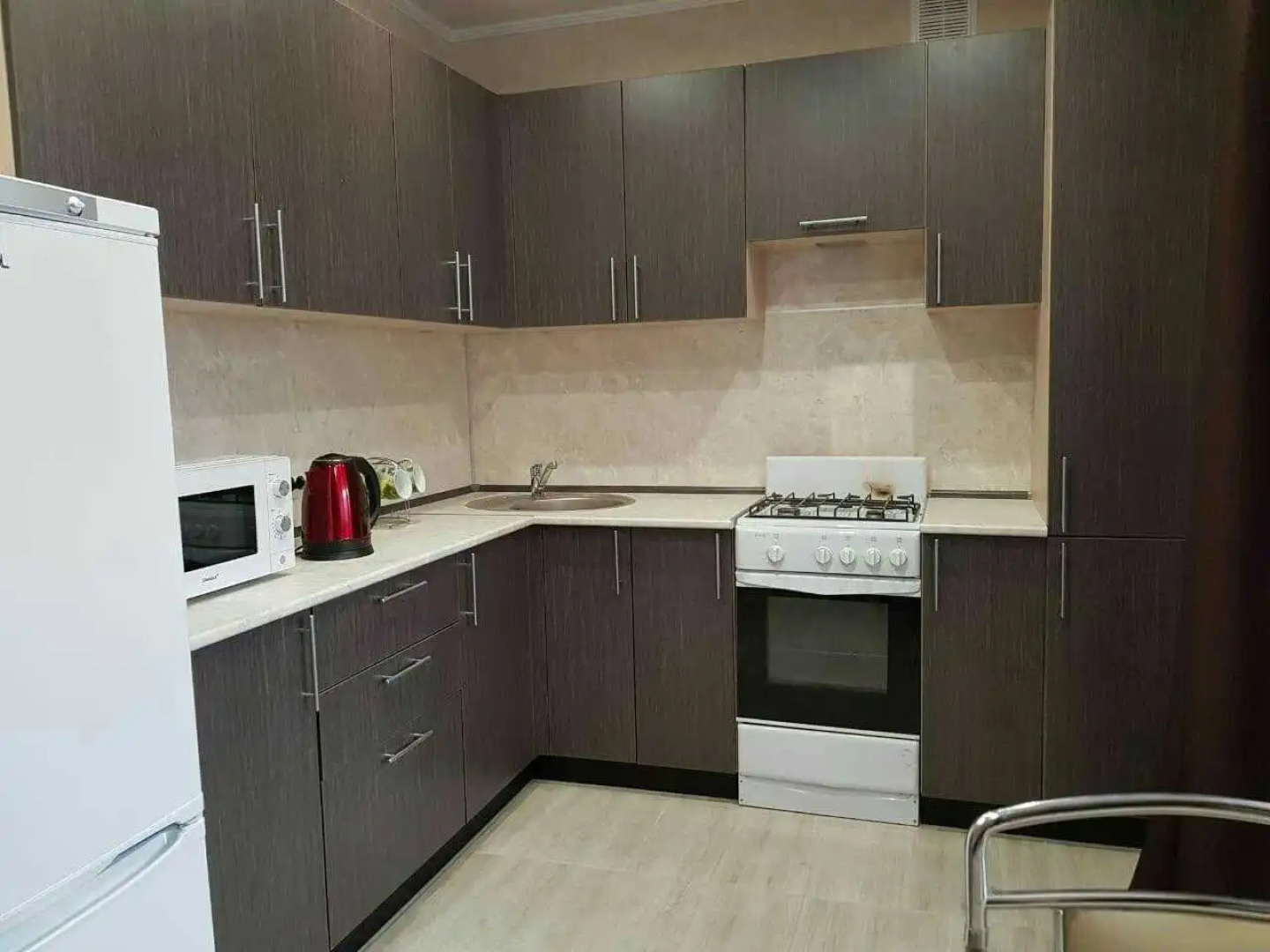 Апартаменты на улице Лазурная 33