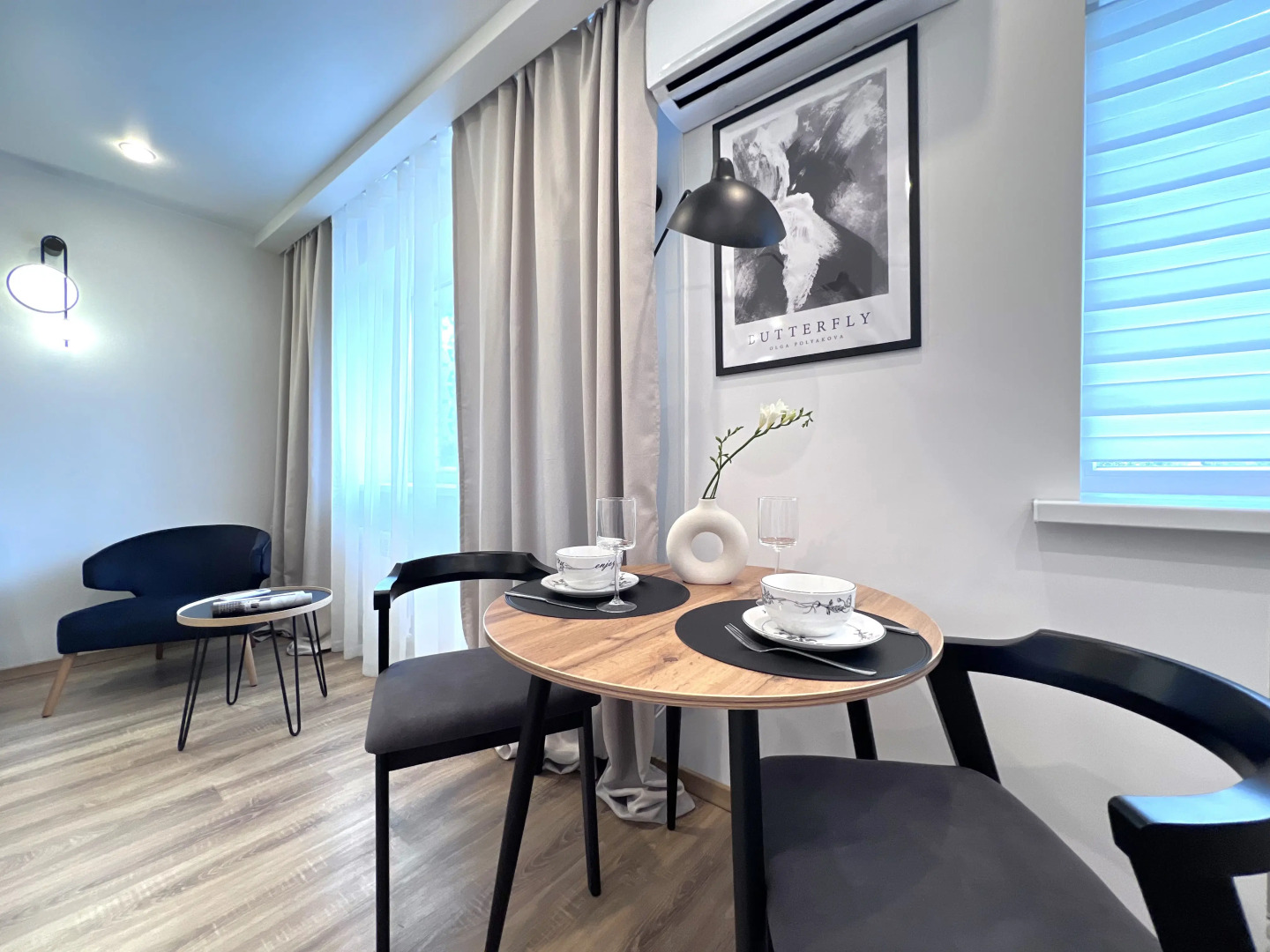 Квартира ИСТОРИЧЕСКИЙ ЦЕНТР И АТМОСФЕРА ПАРИЖСКОГО СТИЛЯ