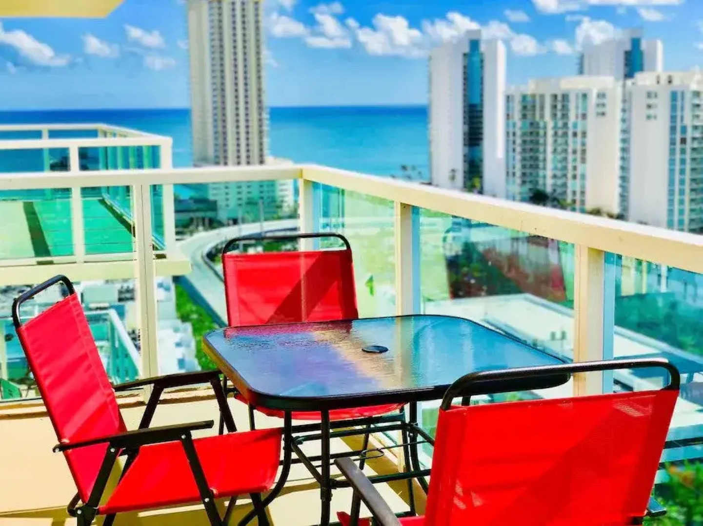 Апарт-Отель Intracoastal Yacht Club