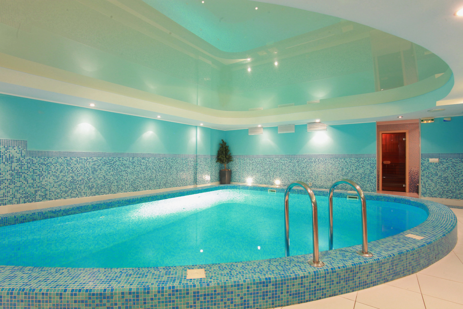 Отель Визави