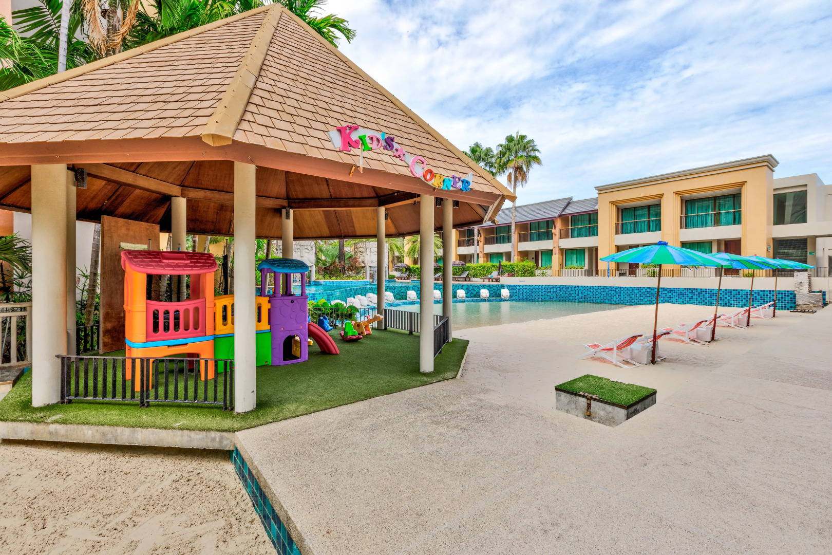 Отель Rawai Palm Beach Resort