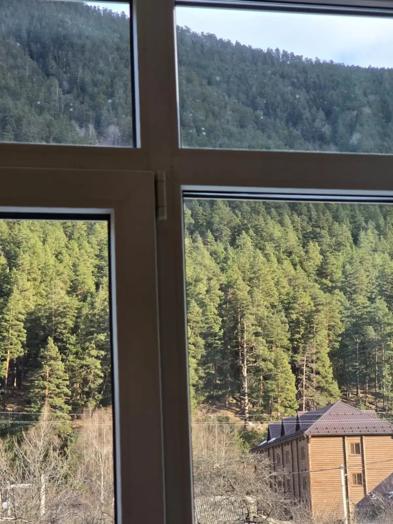 Квартира с видом на горы на улице Энгельса 15