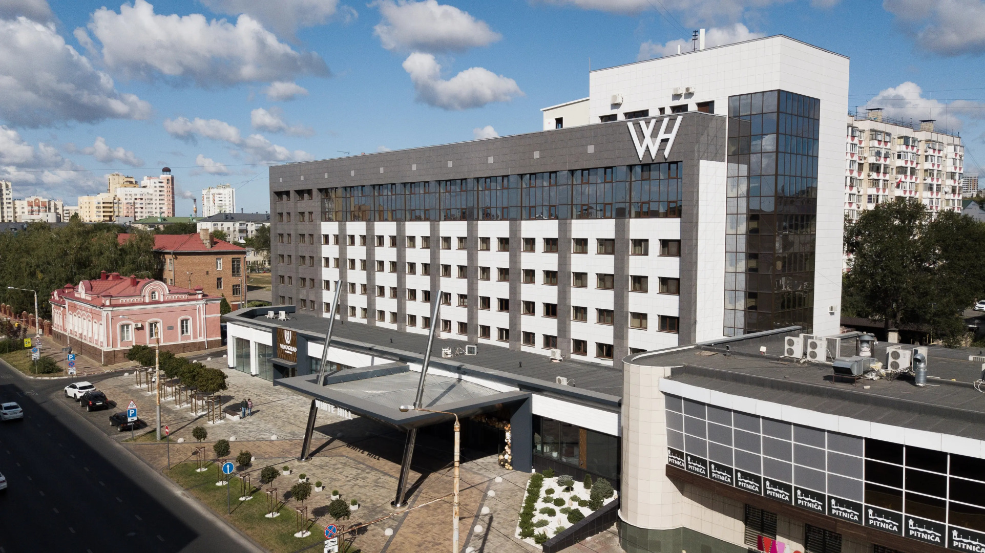 Отель WHITE HILL