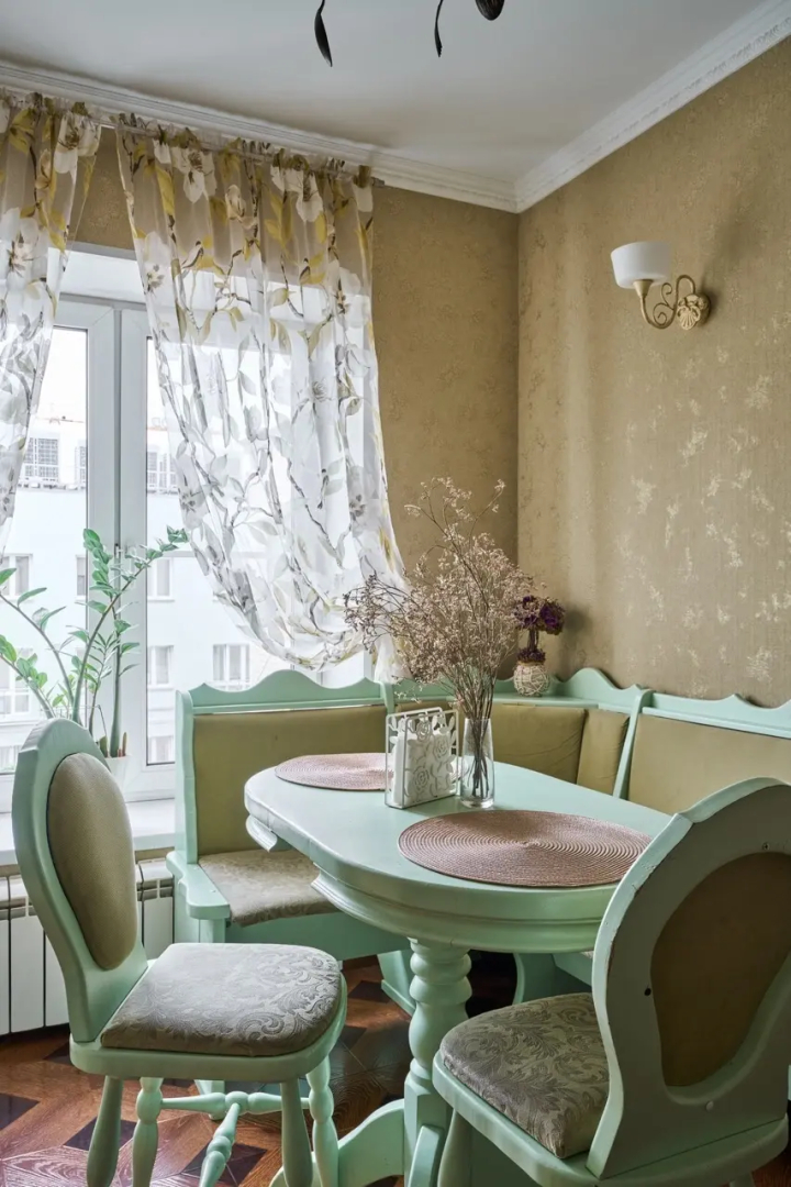 Apartamentyi Na Gazetnom Pereulke 1/12
