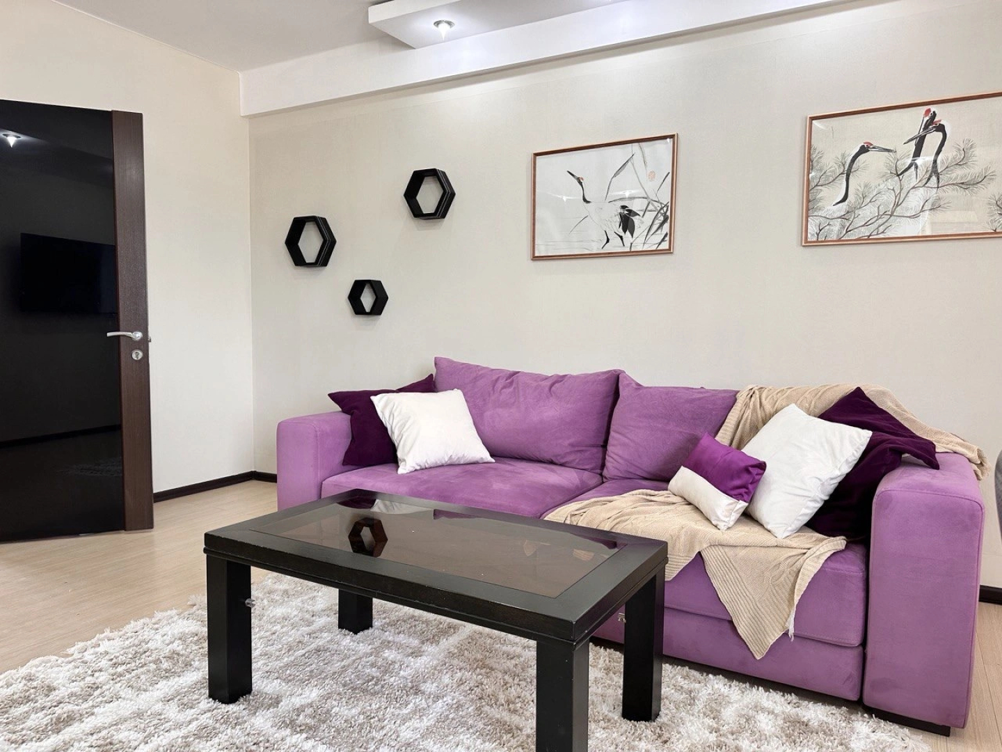 Квартира Уютная с Видом на Гору Тарки-Тау