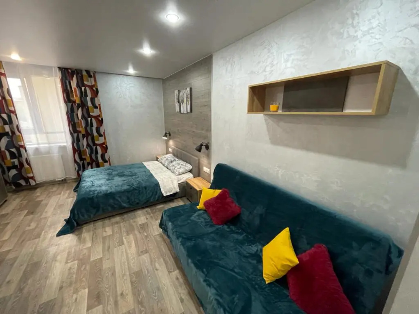 Апартаменты Дизайнерская студия в Элитном ЖК "Граф Орлов"