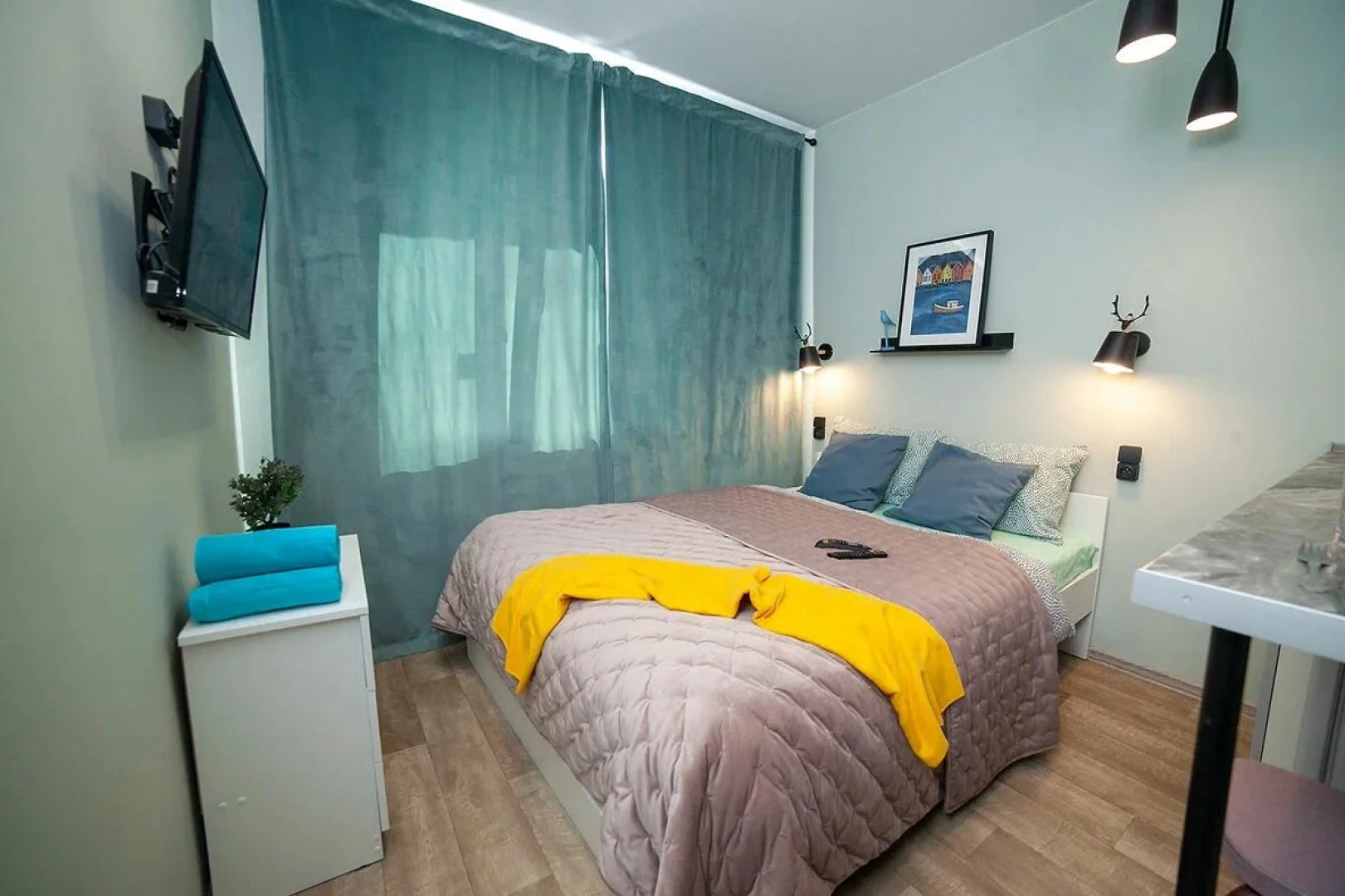 Квартира Космическая 12/1-1