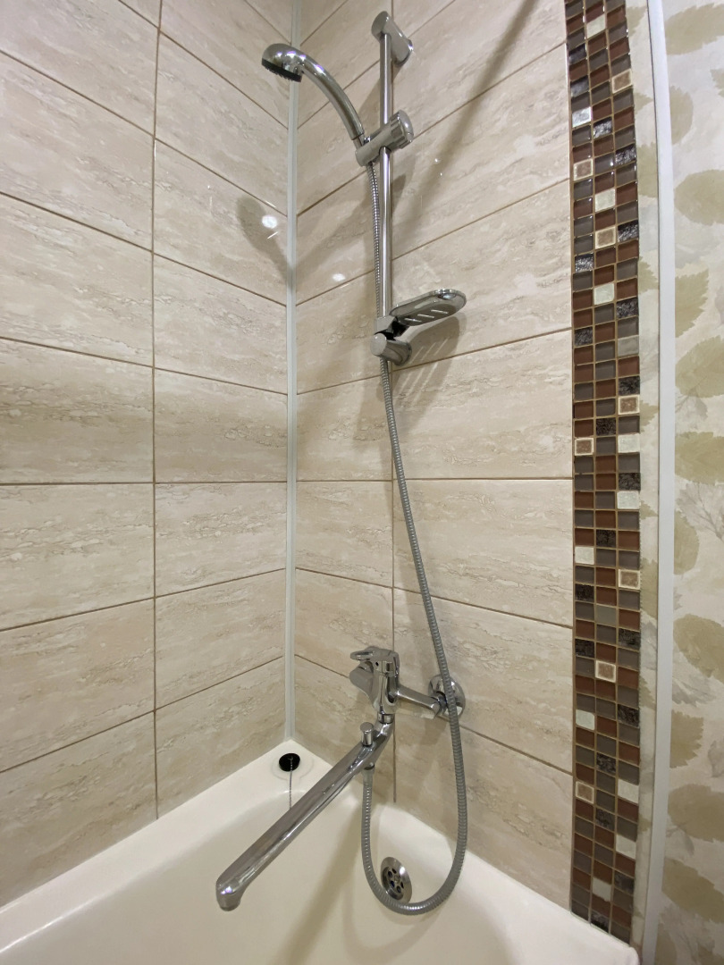 Квартира Жёлтый Нарцисс на Пархоменко