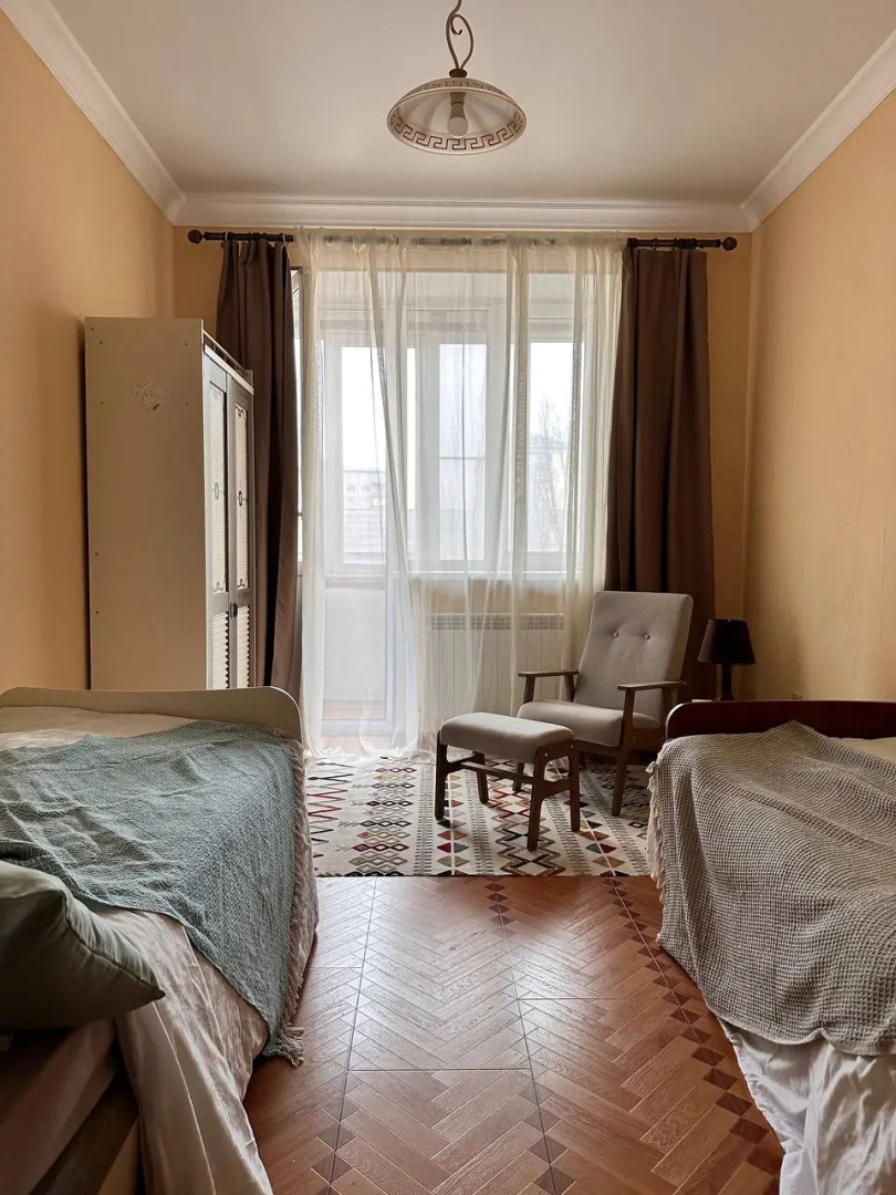 Квартира Роскошная Трёхкомнатная