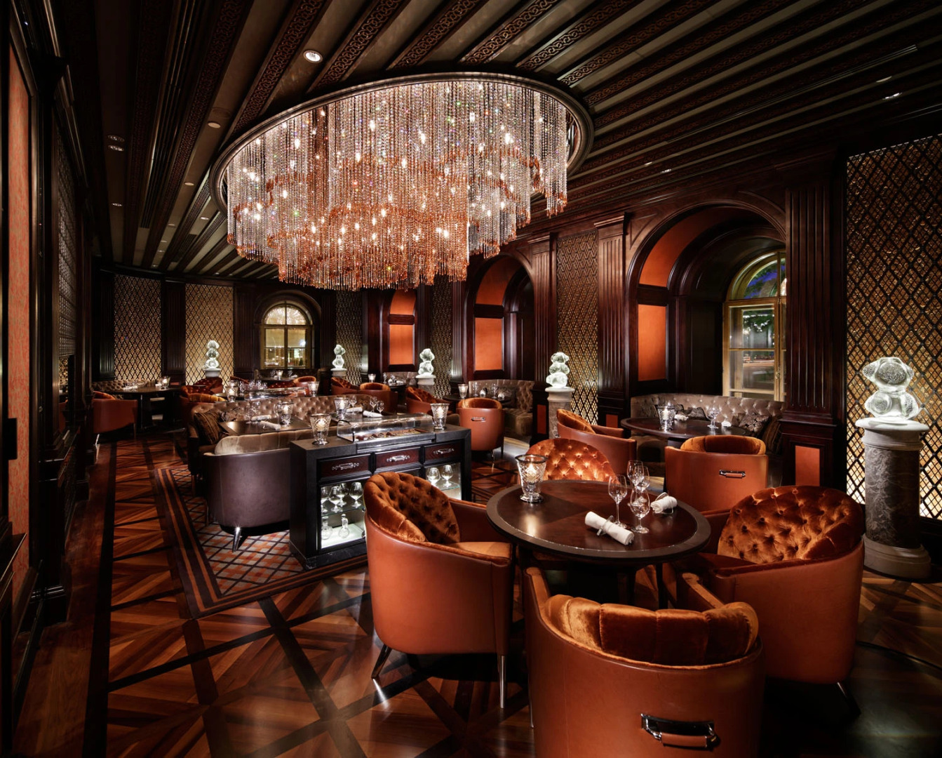 Отель Four Seasons Lion Palace St. Petersburg