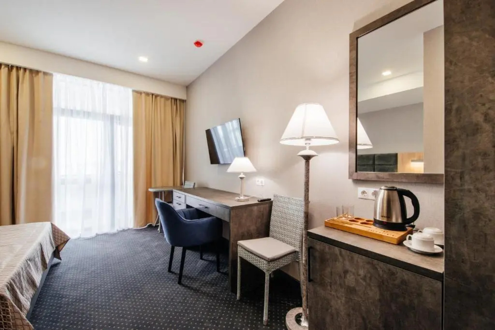 Отель Янтарь