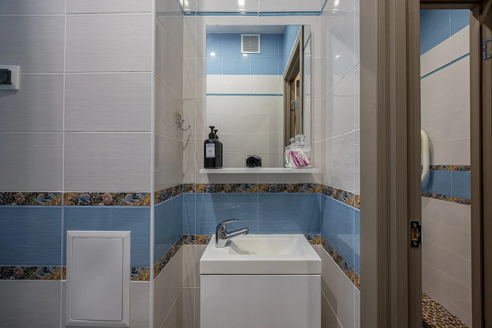 Апартаменты с двумя спальнями, в центре города, у канатной дороги