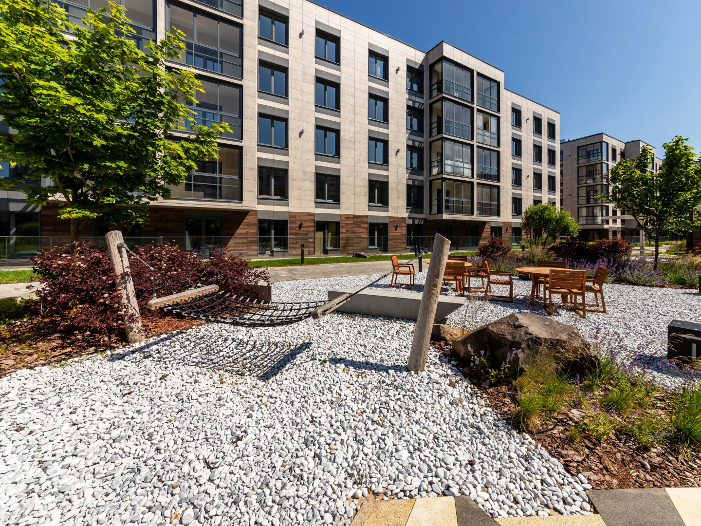 Апартаменты Aquamarine Resort в доме с бассейном в Сестрорецке