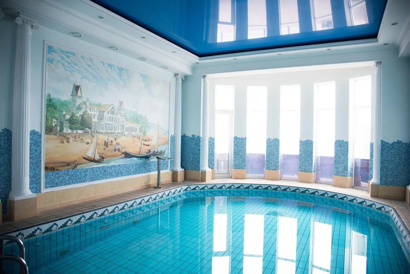 Отель Гранд Палас