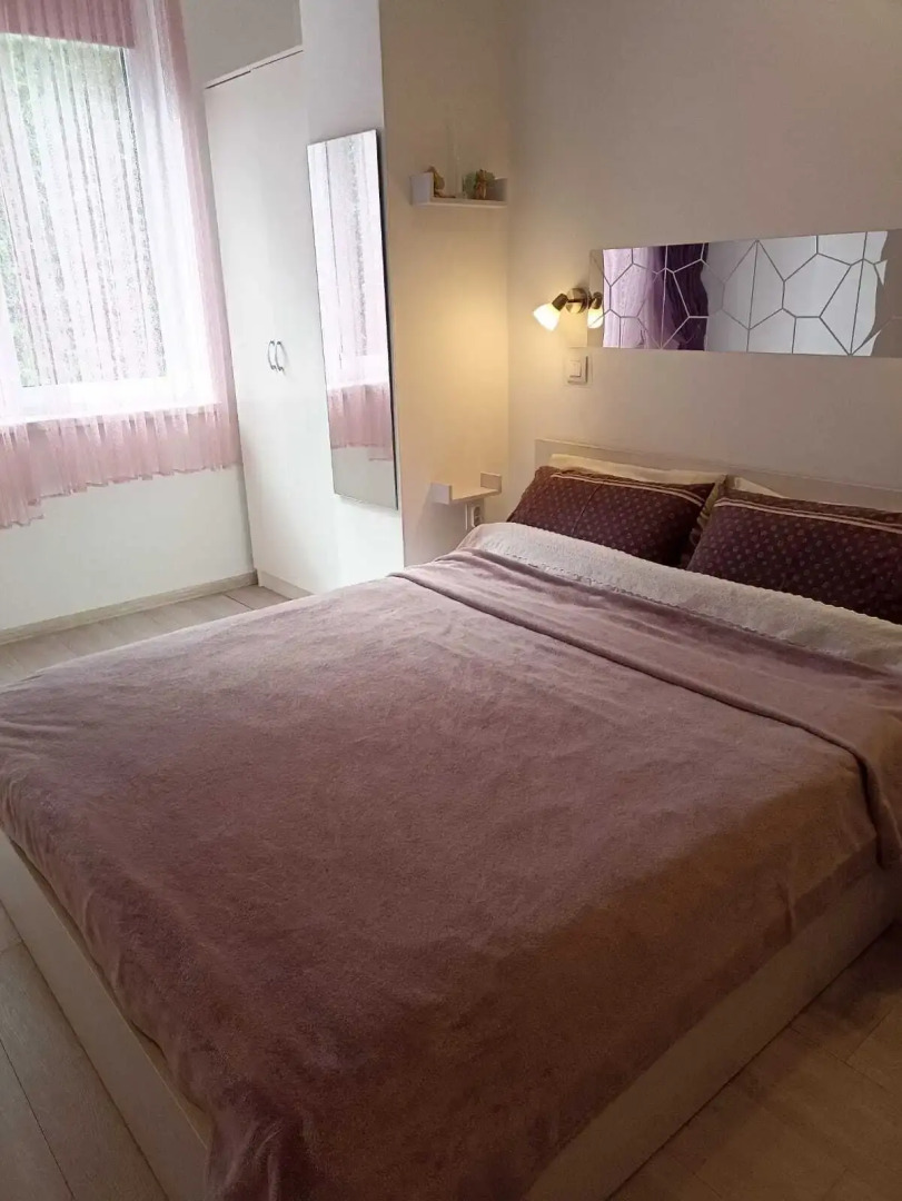 Апартаменты розовая на Солнечной улице 17