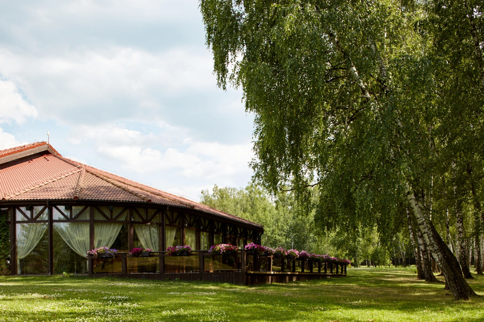 Отель Fish Point Family Resort (Золотой сазан)