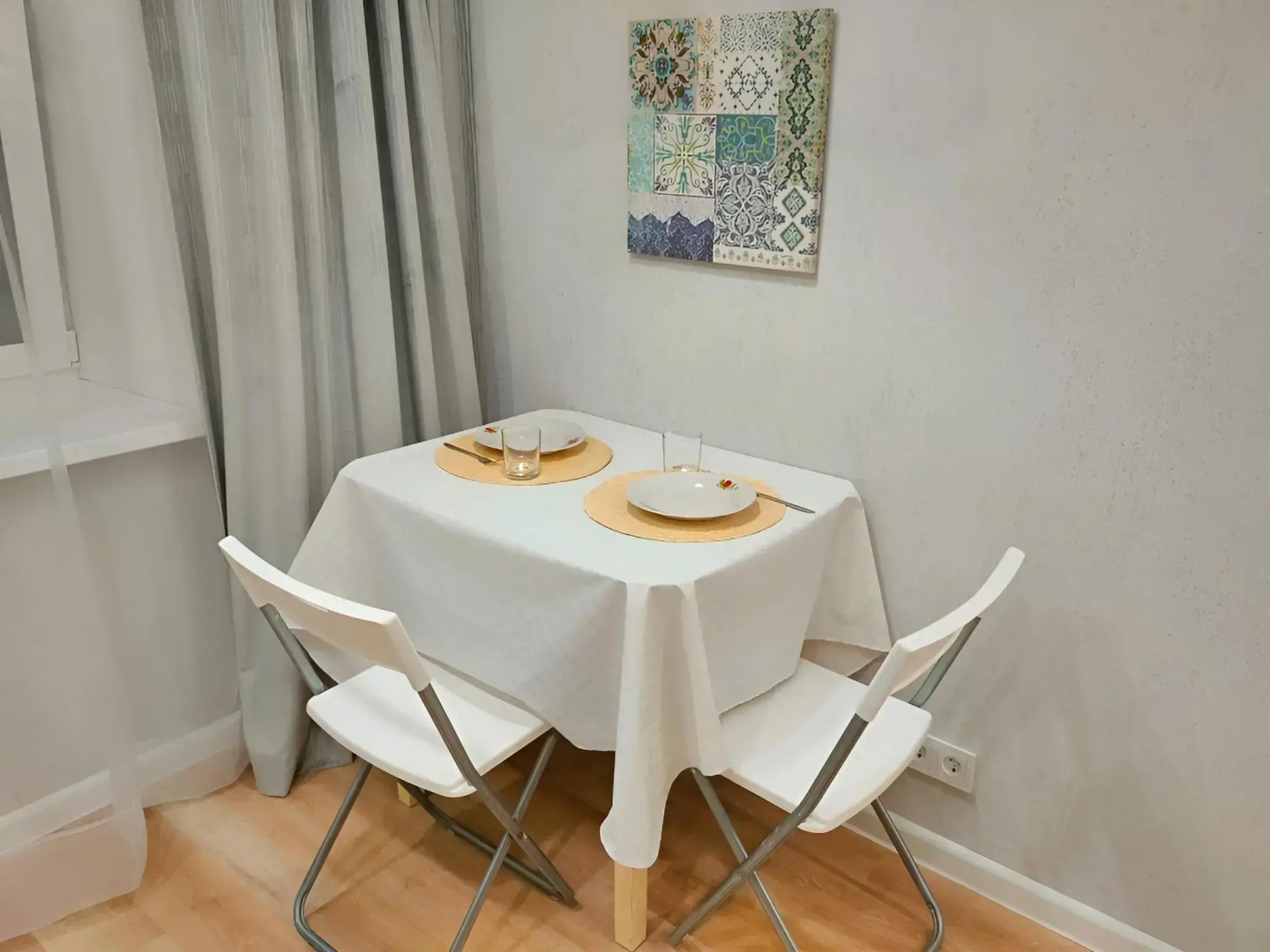 Квартира Воровского 21 на 6 гостей рядом с метро