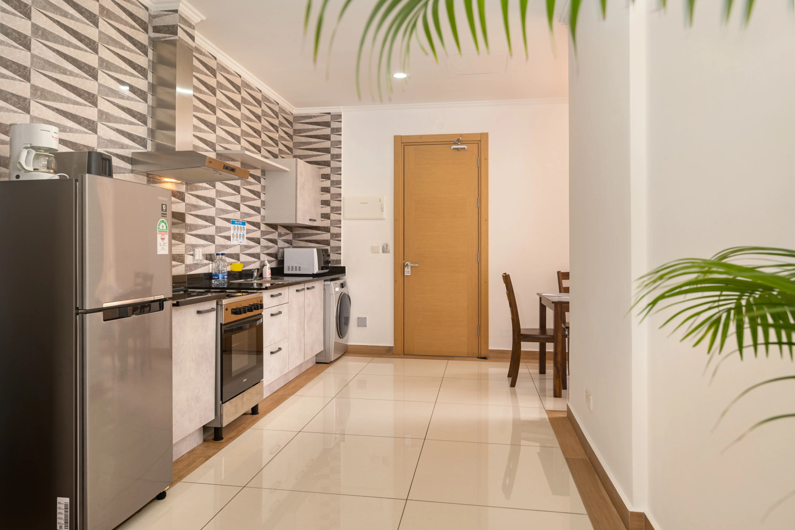 Апарт-отель Royale Suites Luxury Apartment