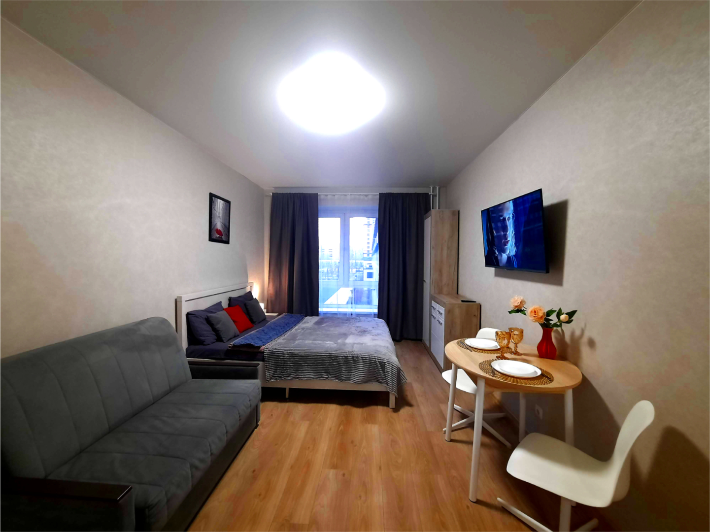 Квартира Третья Студия на Ларюшина 4/2