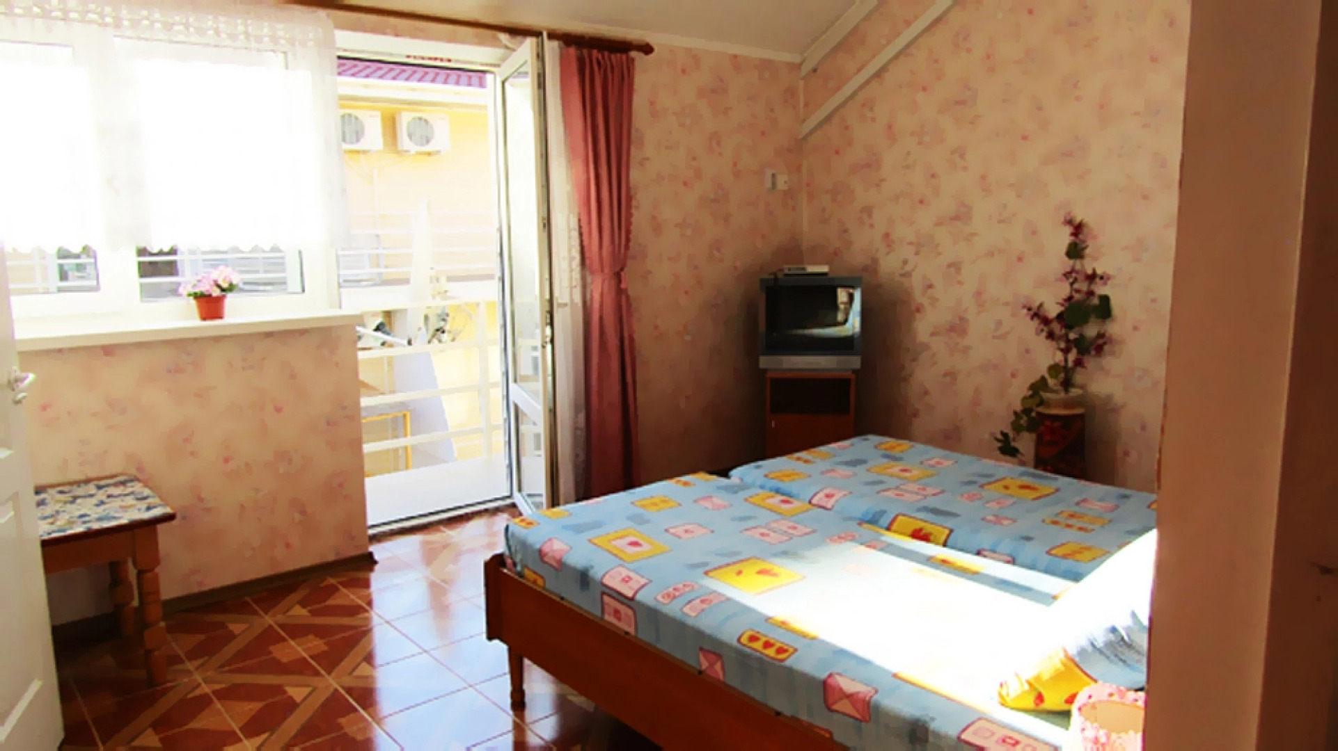 Мини-Отель Катран 13/3