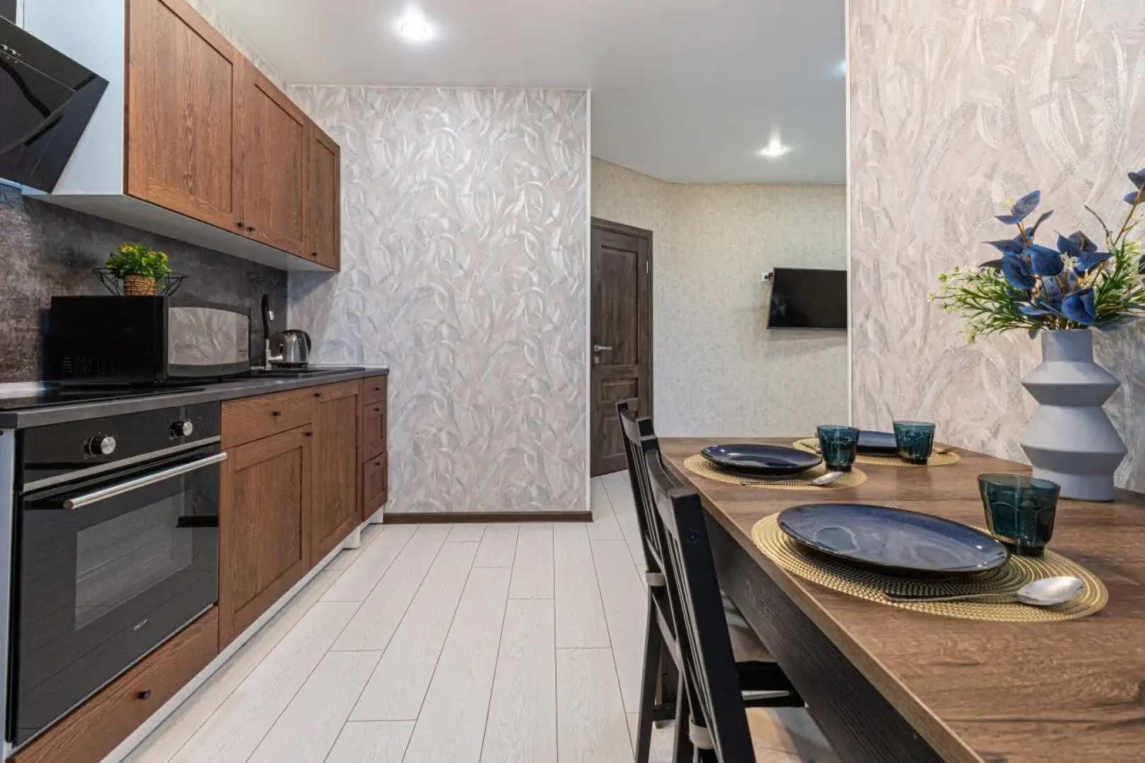 Апартаменты Семейные Люкс на Крузенштерна Yana Apart