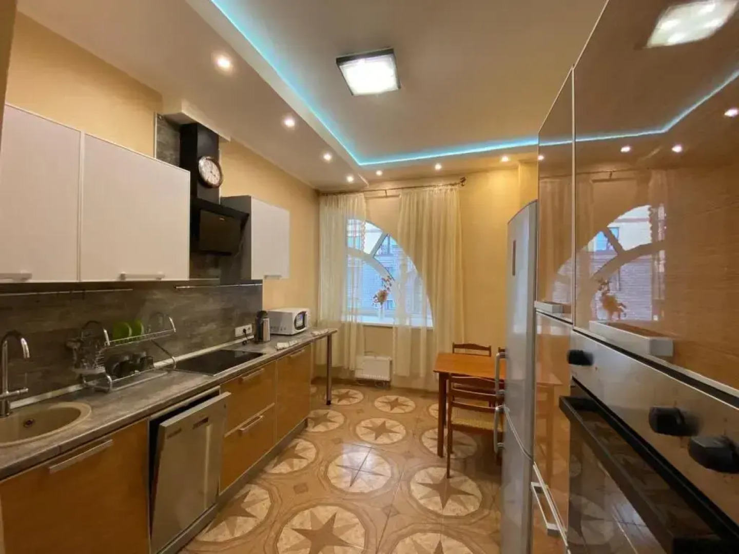 Апартаменты SAMOцвет 18 на Киевской 3