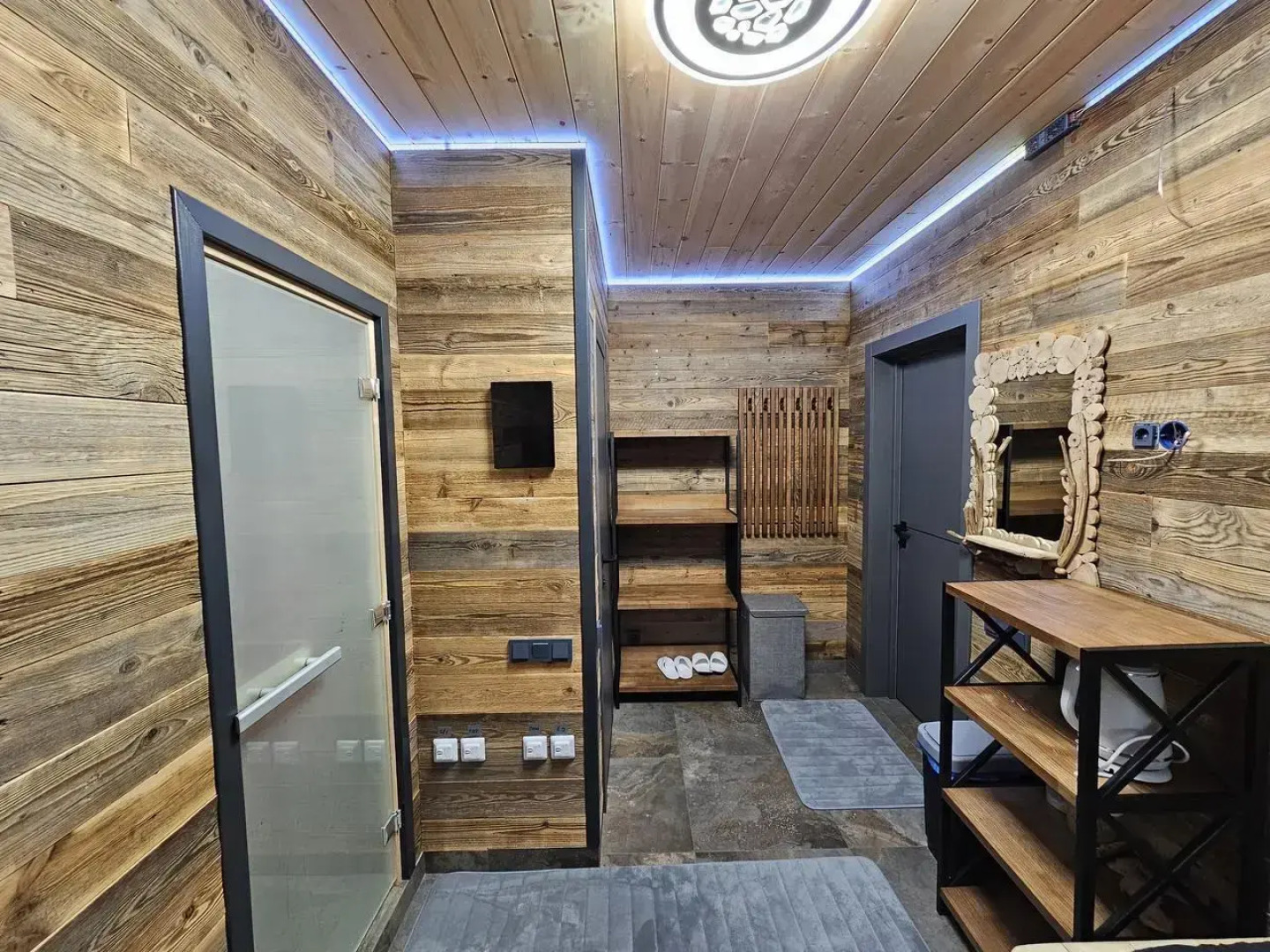 Частный дом AframeVdali