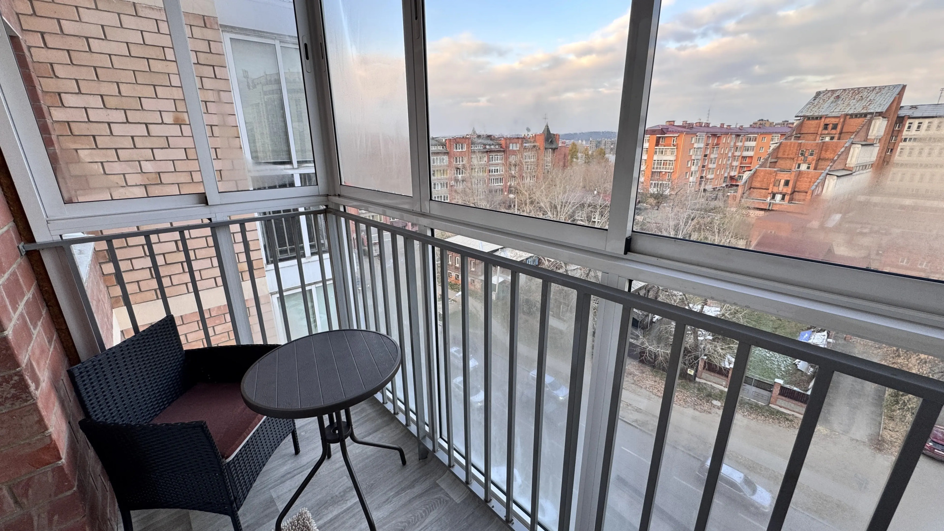 Квартира Nasutki38 Конфети