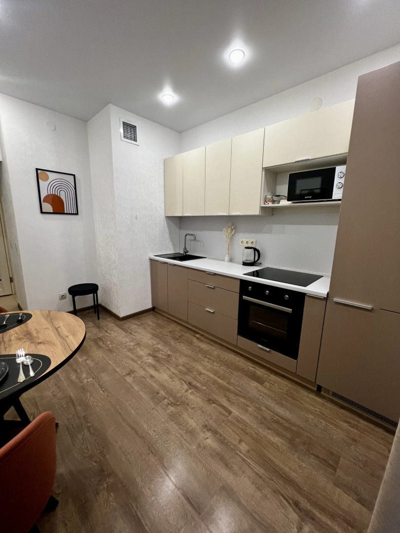 Уютная квартира возле станции метро Горки