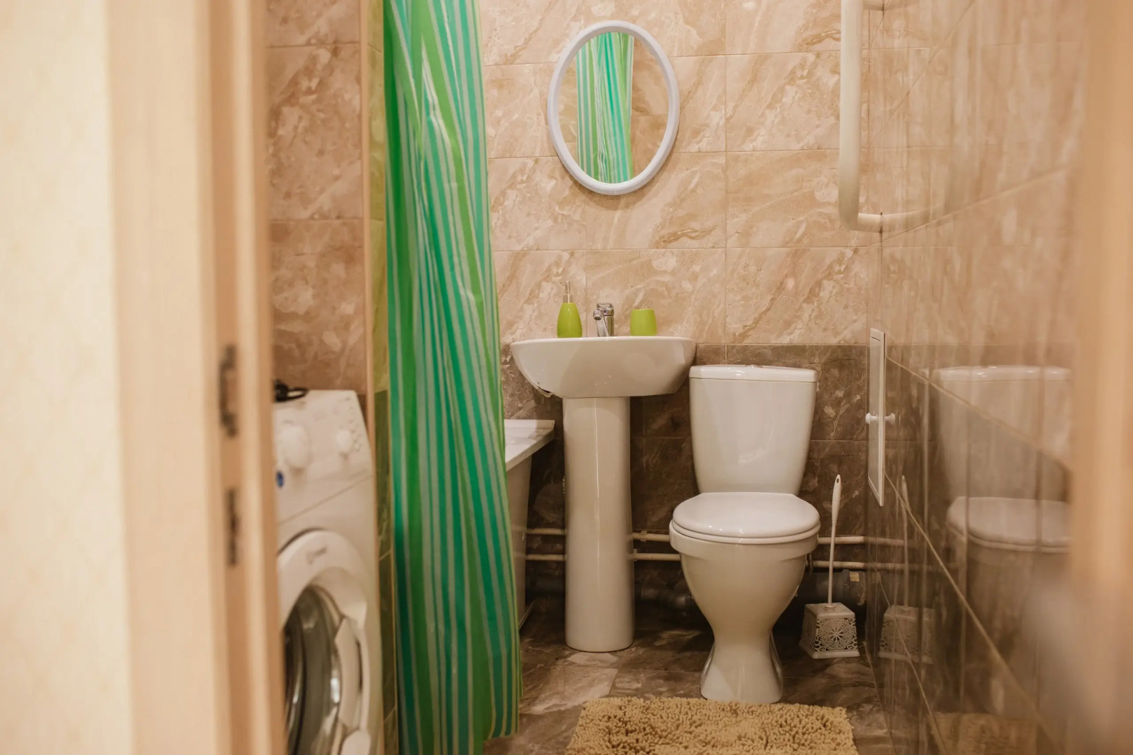 Квартира в ЖК Академ, ТРК Родник