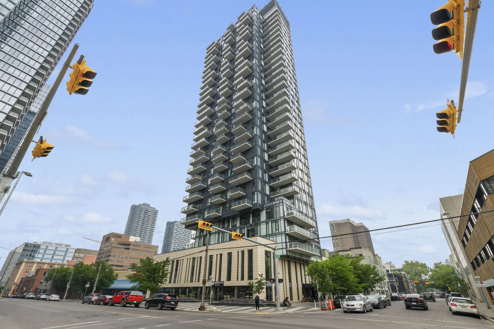 Апарт-отель Globalstay Downtown Calgary Apartments