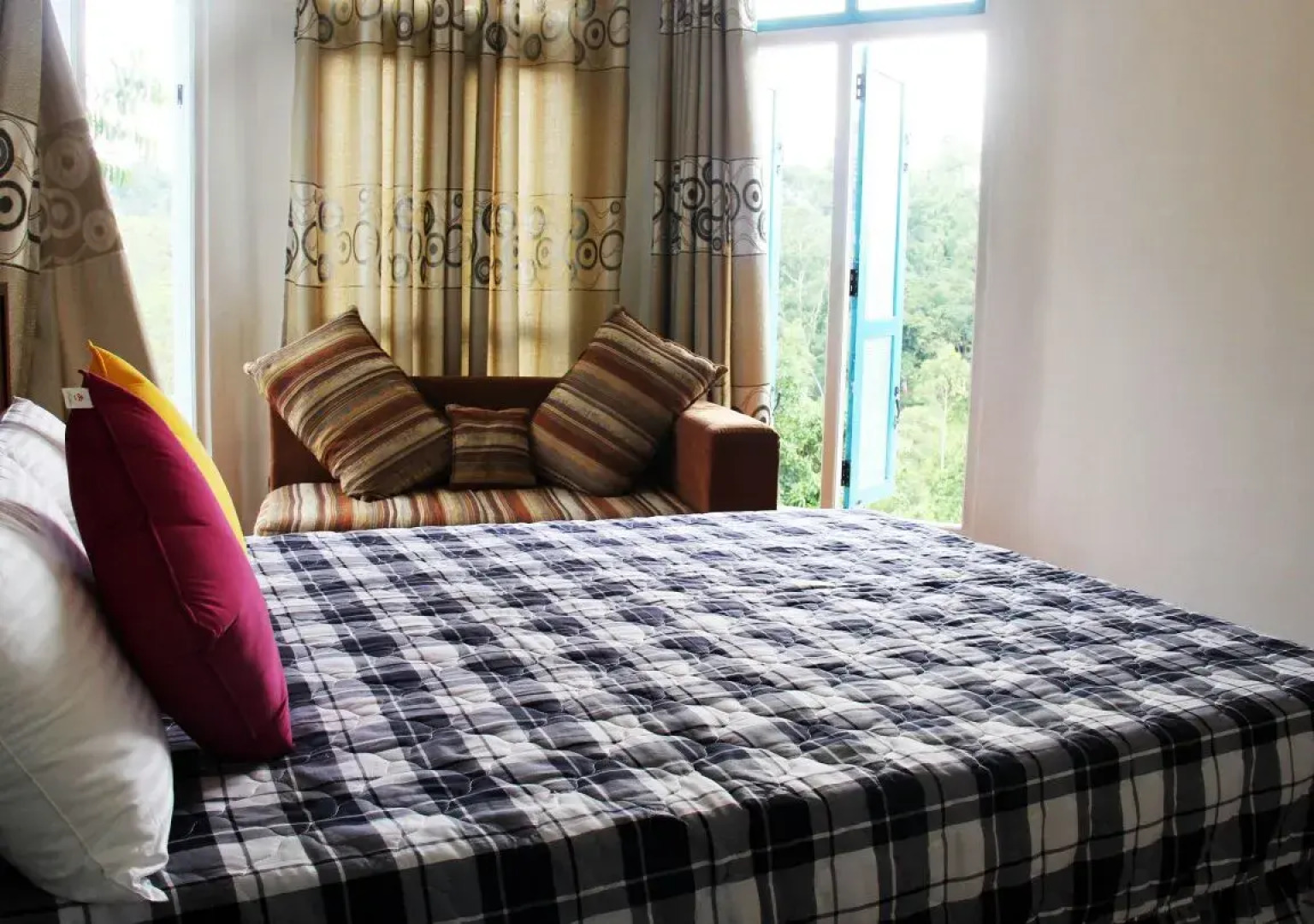 Мини-Отель Ella Sisila View