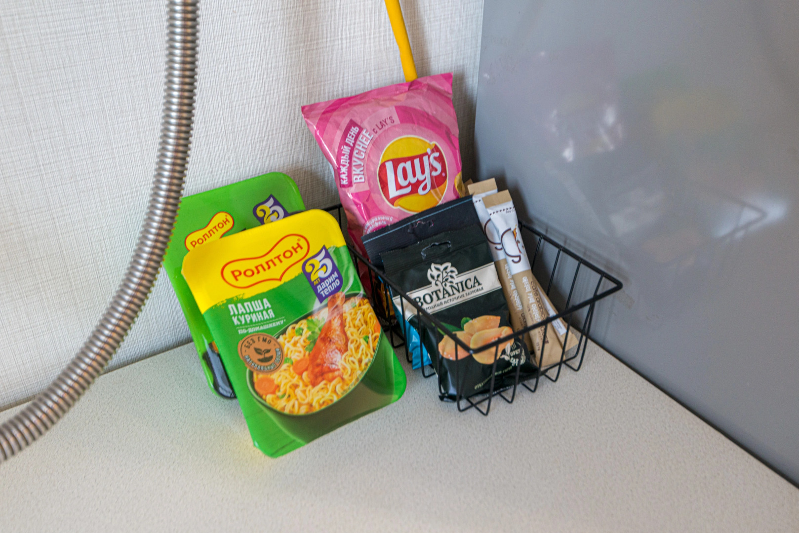 Квартира 2-к просторная в центре на Н.Смирнова 7 от RentAp, 6 сп.мест