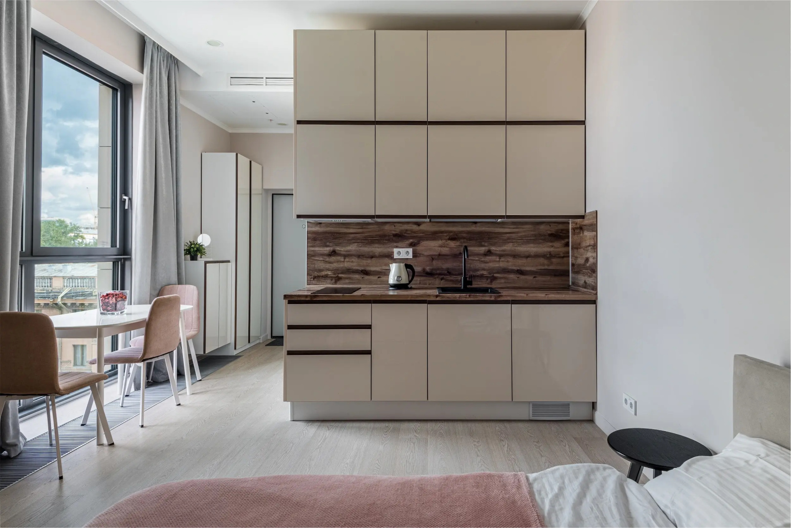 Апартаменты Flat Inn в ЖК Alcon Tower рядом с метро Динамо
