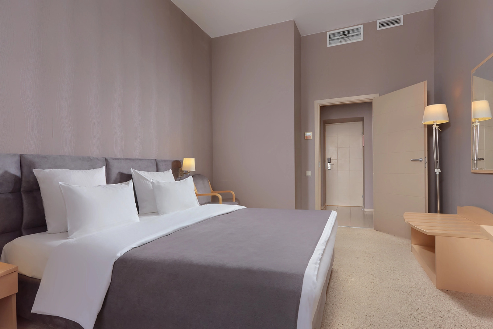 Отель Пятый Угол