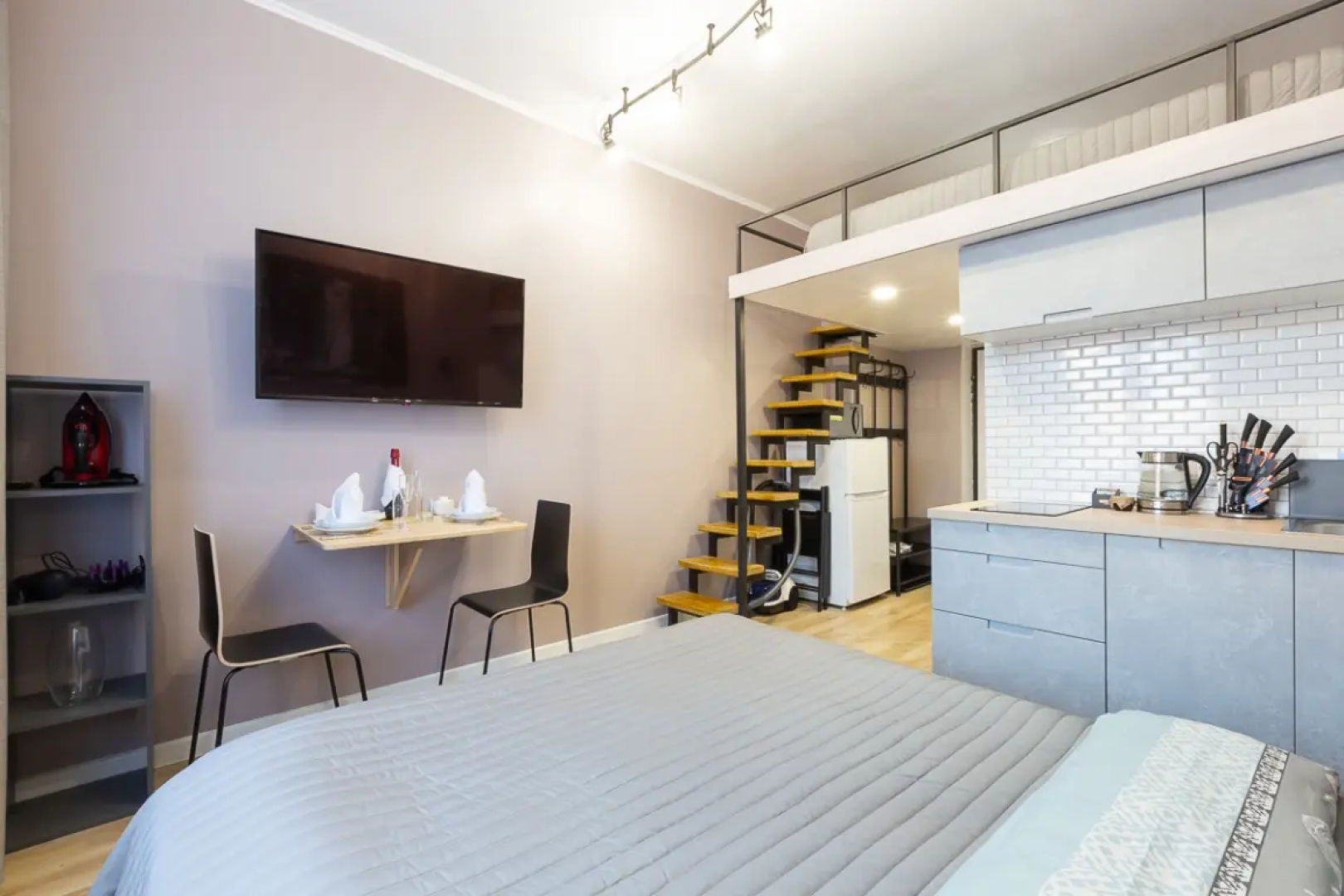 Апартаменты Bussi Suites Botanicheskaya 41/7