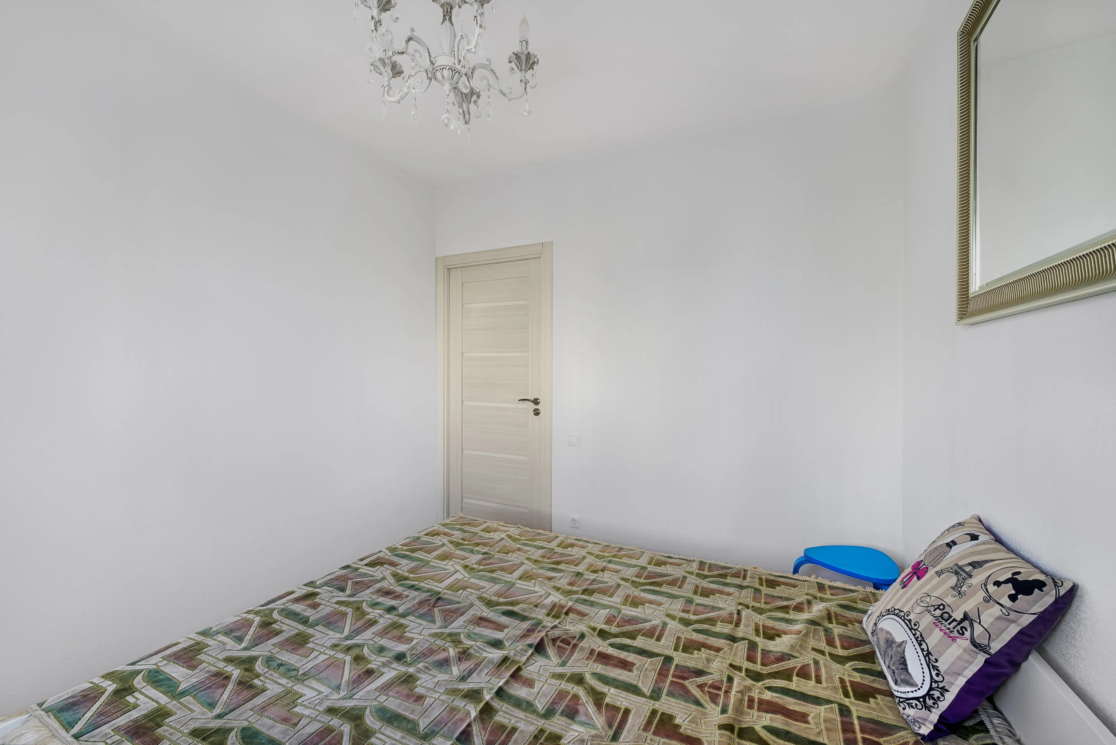 Апартаменты Изюмская Недалеко от Метро 1