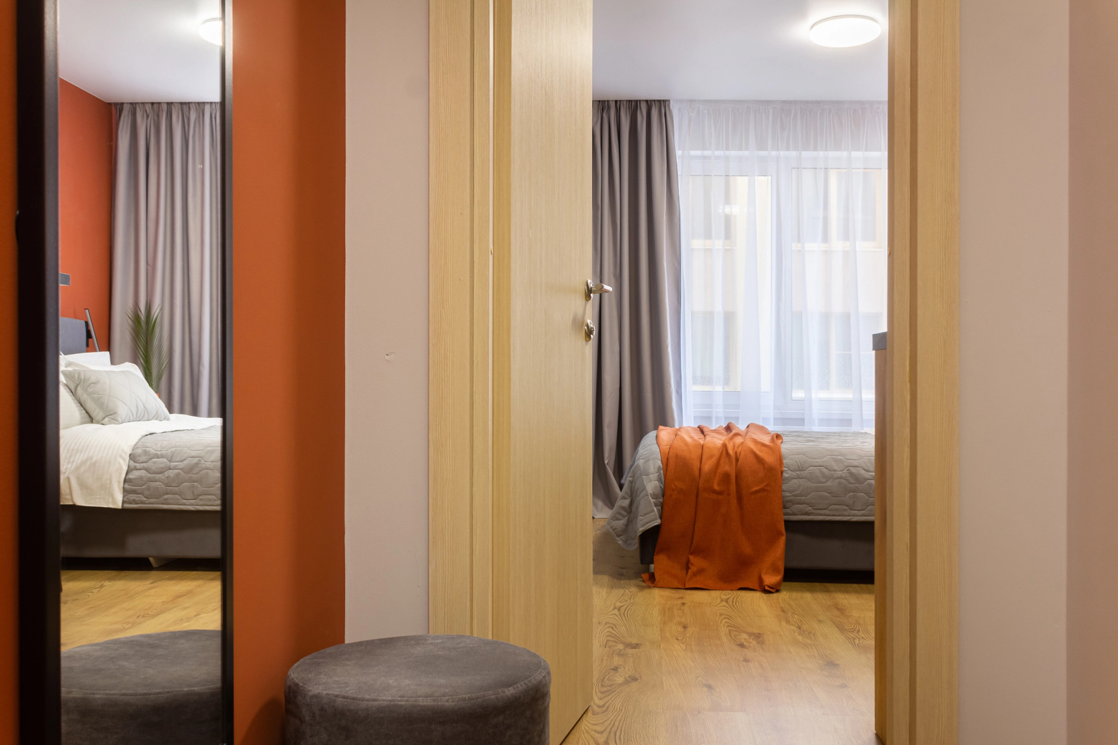 Апартаменты APARTMENTS & stories