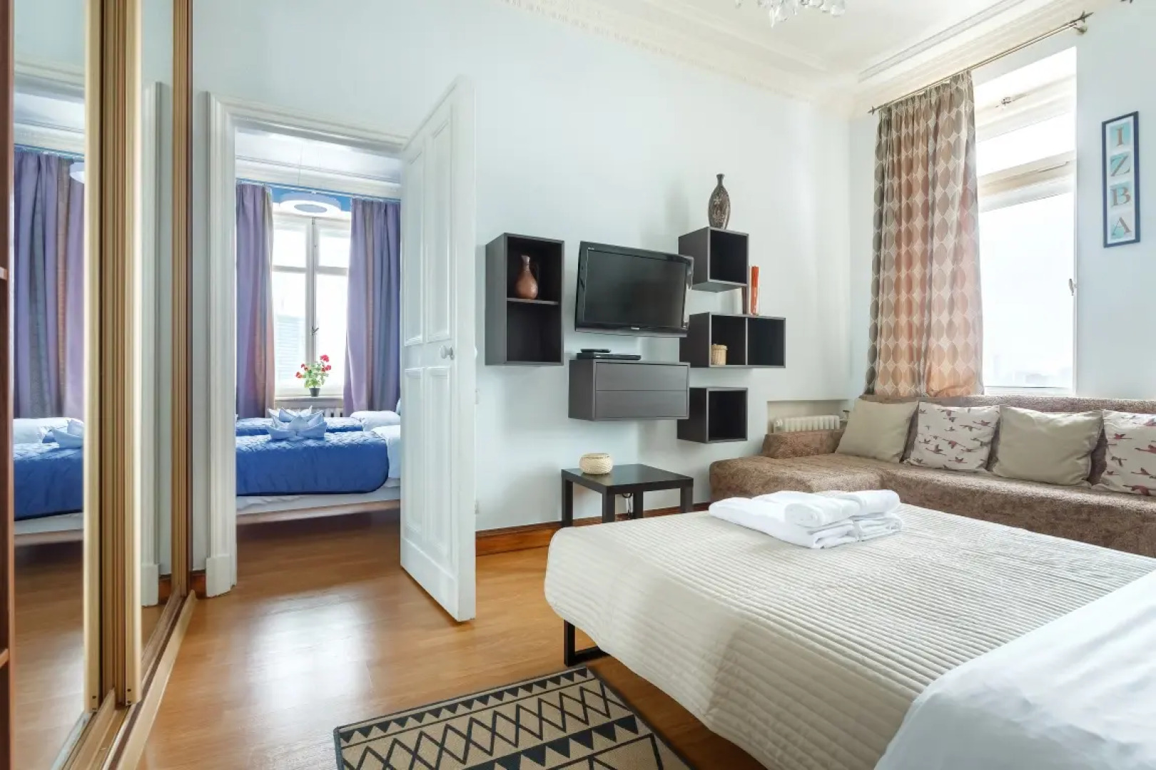 Апартаменты Улучшенные 3 Комнатные с Видом на Москву-Сити