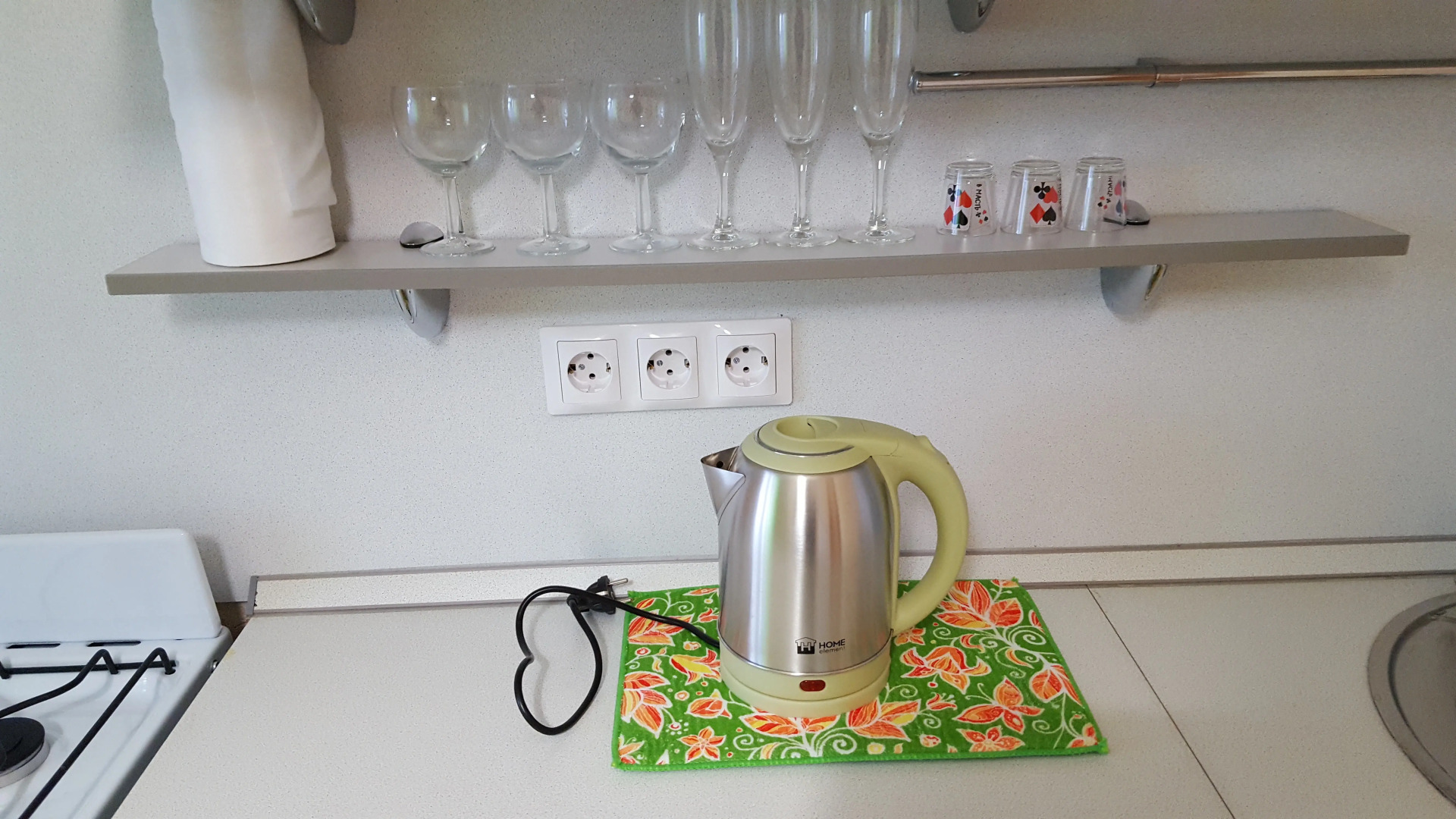 Квартира на Коммунальной 15