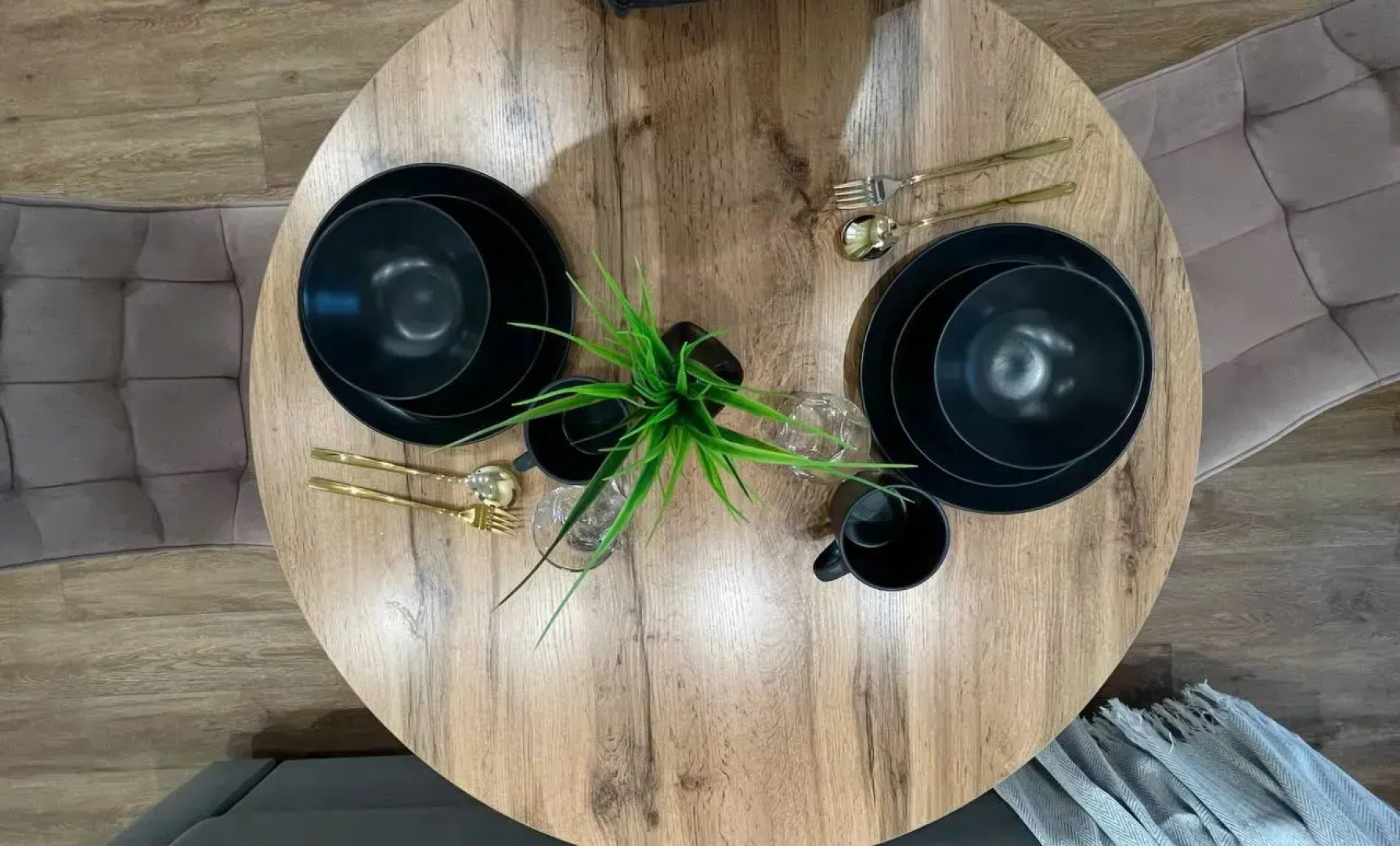 Квартира Уютная рядом с Аэропортом на тер Гусарской