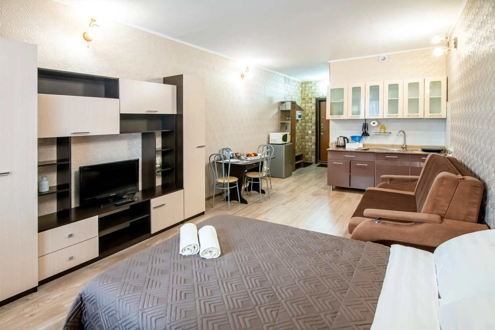 Квартира-студия на Октябрьской 14А